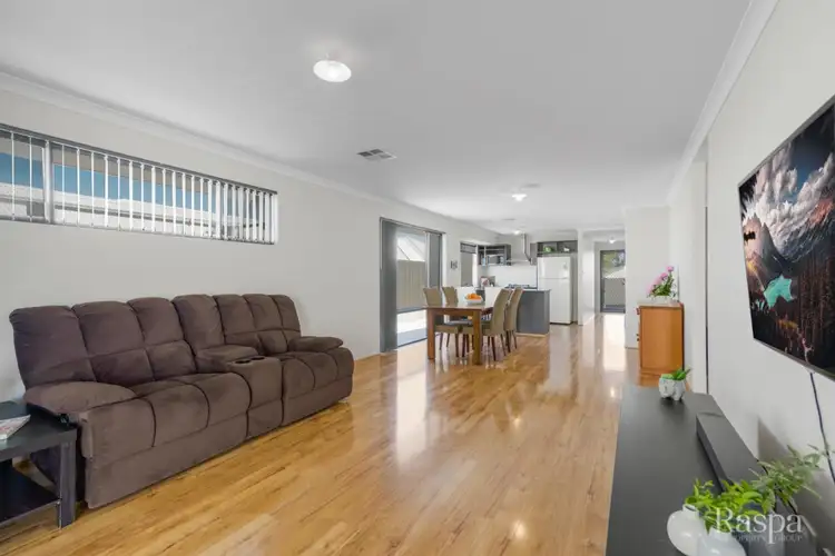 Seventh view of Homely house listing, 5/18 Apium Mews, Lake Coogee WA 6166