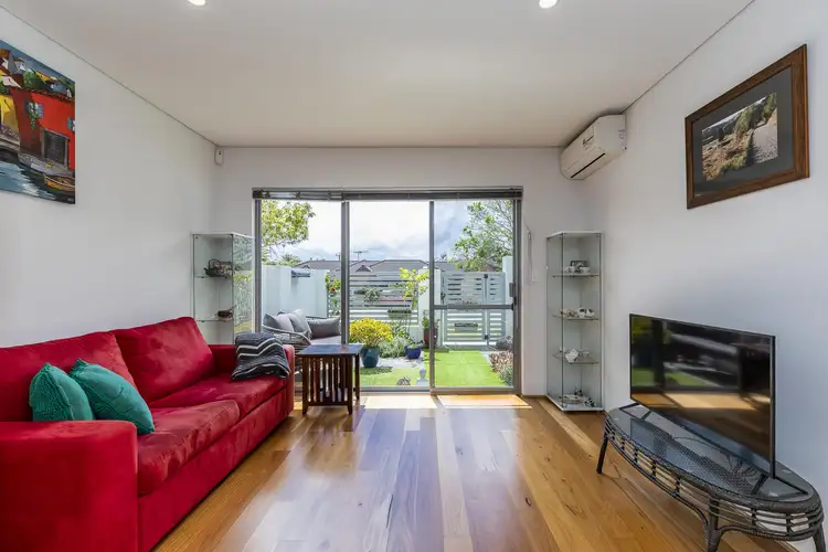 Fifth view of Homely house listing, 4/22 Jugan Street, Mount Hawthorn WA 6016