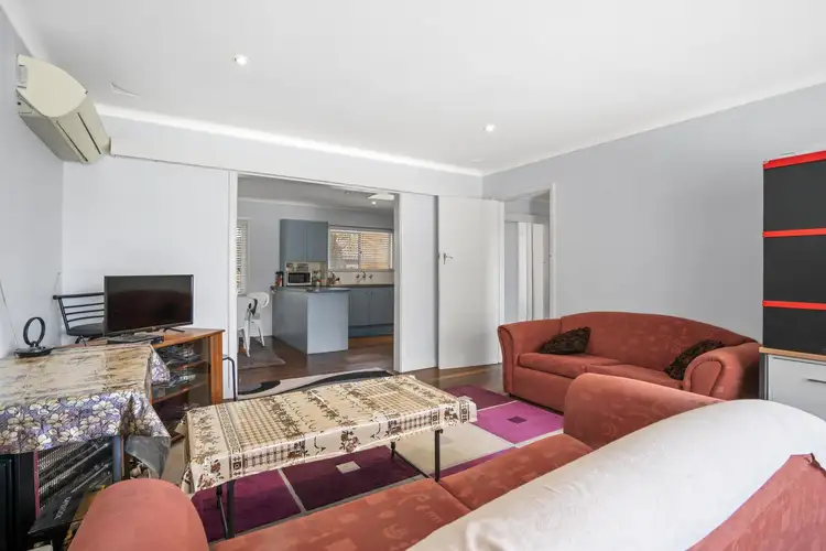 Fifth view of Homely house listing, 27 Range View Way, Thornlie WA 6108