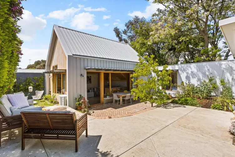 11A Morris Street, Beaconsfield WA 6162