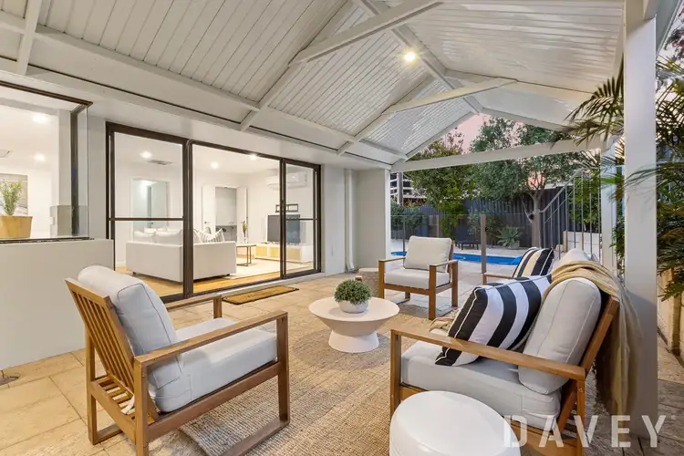 Sixth view of Homely house listing, 3 Angus Court, Duncraig WA 6023