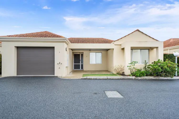 27 Gorham Way, Spearwood WA 6163