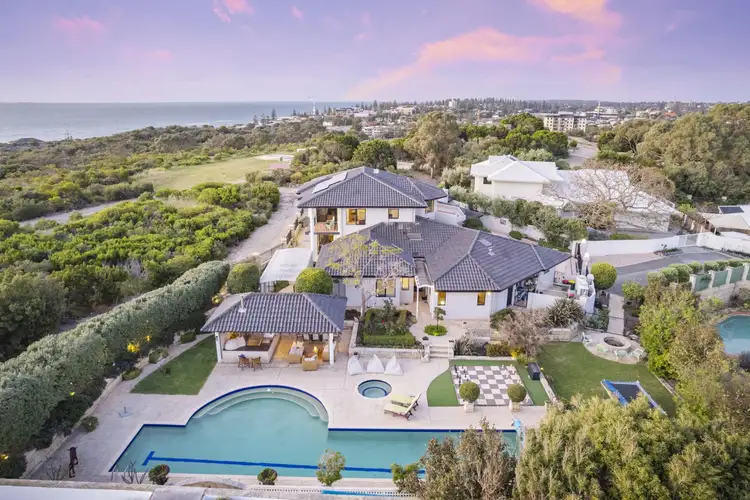 2 Somerset Crescent, Mosman Park WA 6012