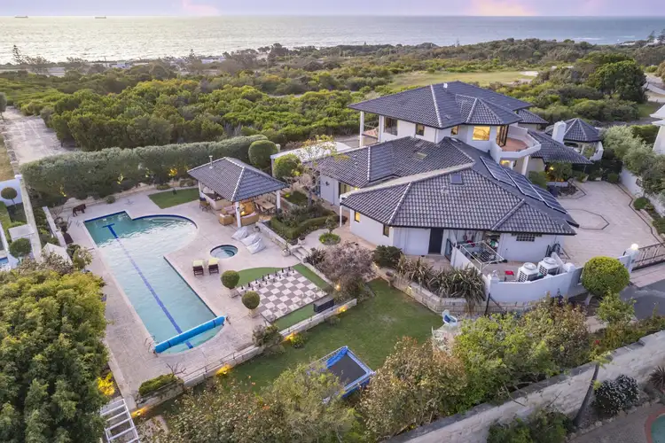 Fifth view of Homely house listing, 2 Somerset Crescent, Mosman Park WA 6012