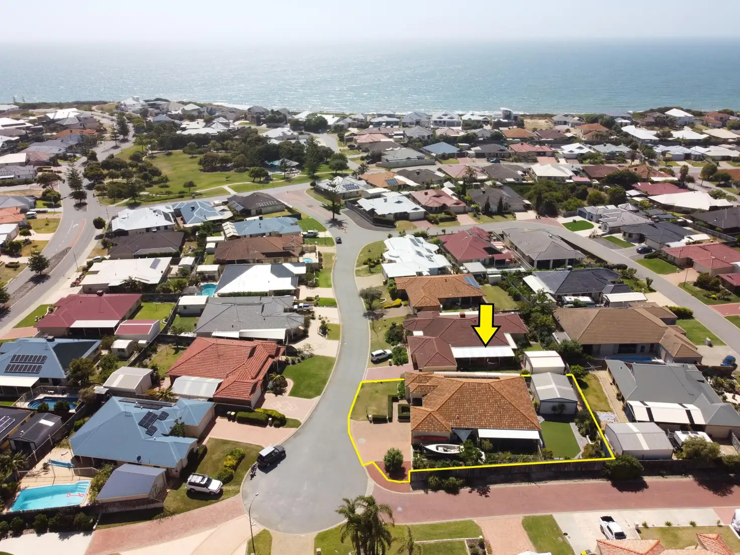 Main view of Homely house listing, 6 Discovery Cove, Halls Head WA 6210