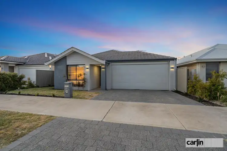 32 Jubilee Avenue, Success WA 6164