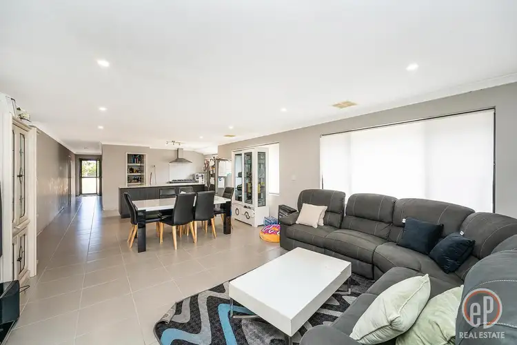 4 Rosetta Way, Hamilton Hill WA 6163