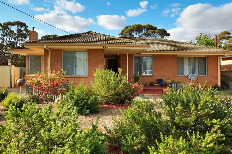 1 Absolon Street, Lake Grace WA 6353