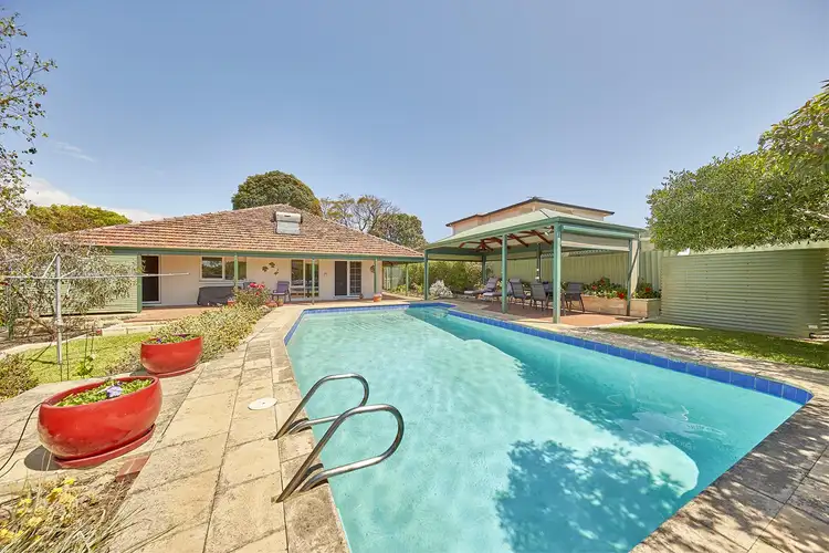 19 Lamond Street, Melville WA 6156