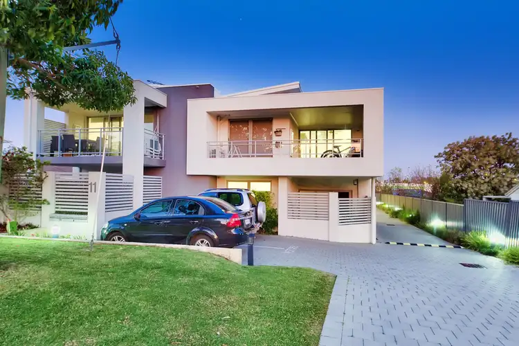 3/11 Dongara Street, Innaloo WA 6018