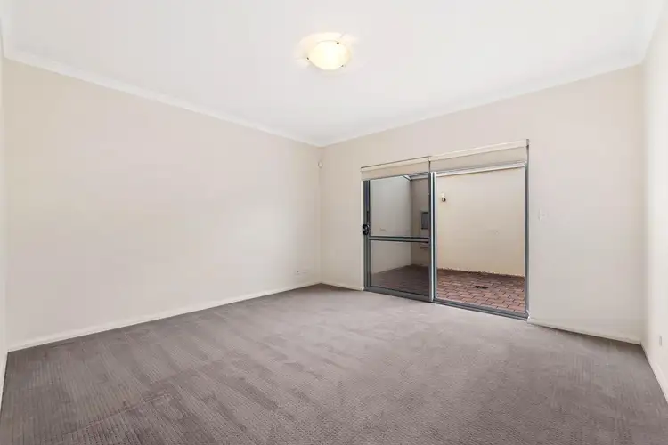 Seventh view of Homely townhouse listing, 8/65 Baler Court, Hammond Park WA 6164