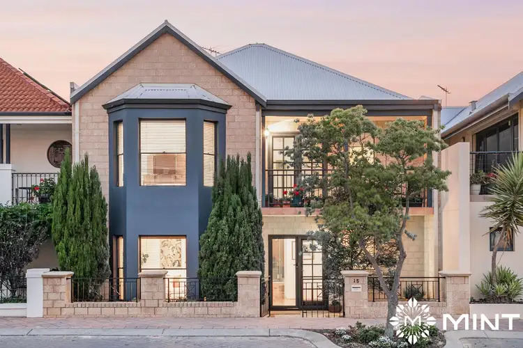 15 Tallow Tree Crescent, Subiaco WA 6008