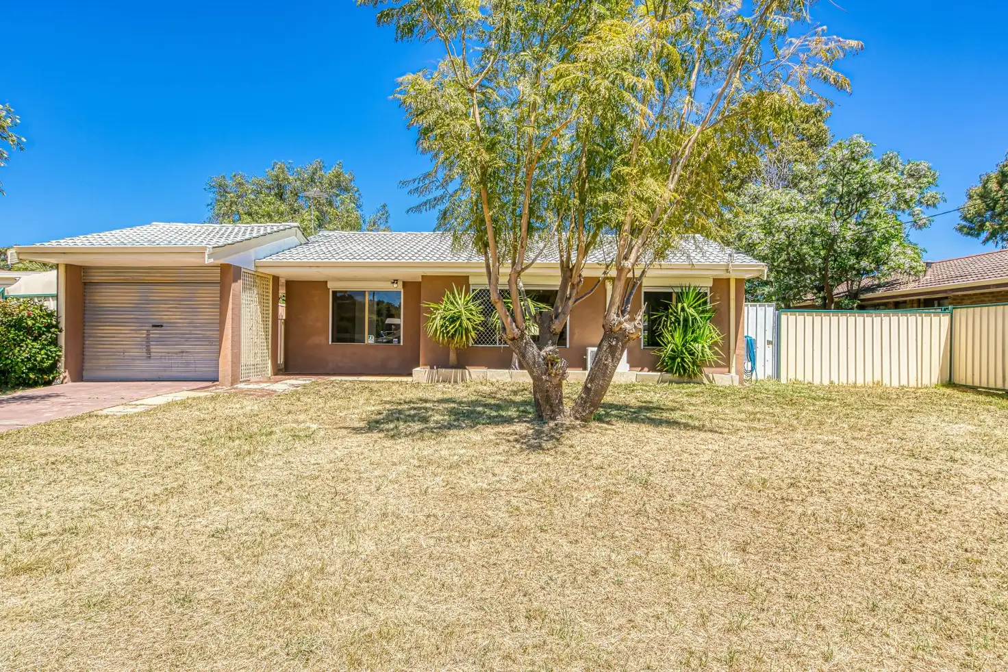 Main view of Homely house listing, 5 Morrell Way, Armadale WA 6112