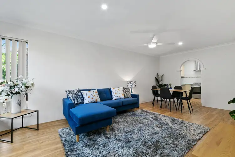 2/297 Preston Point  Road, Bicton WA 6157