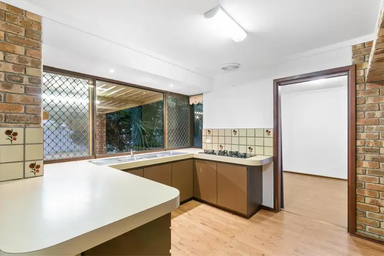 Sixth view of Homely house listing, 6 Kestrel Way, Yangebup WA 6164
