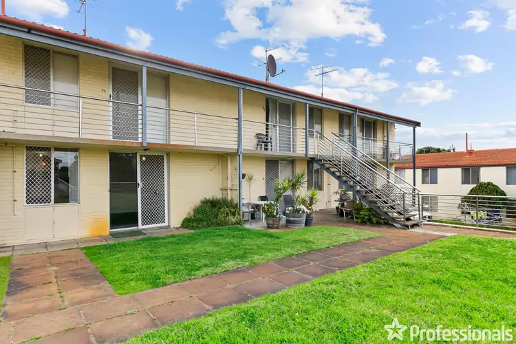 13/19 Blackwood Avenue, Hamilton Hill WA 6163