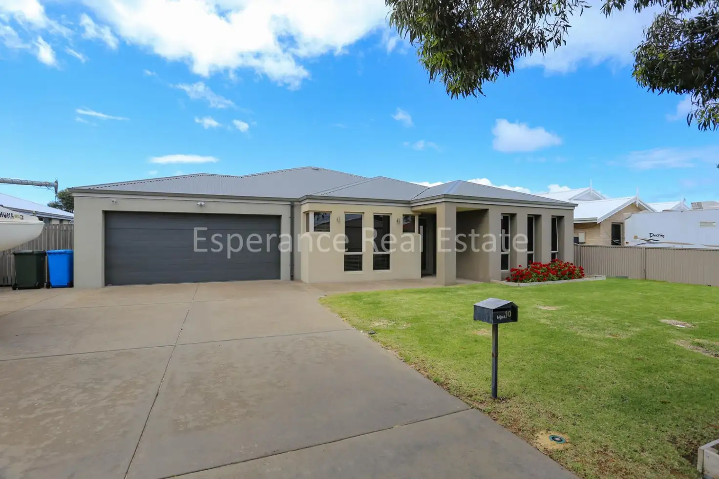 Main view of Homely house listing, 10 Baleine Drive, Castletown WA 6450