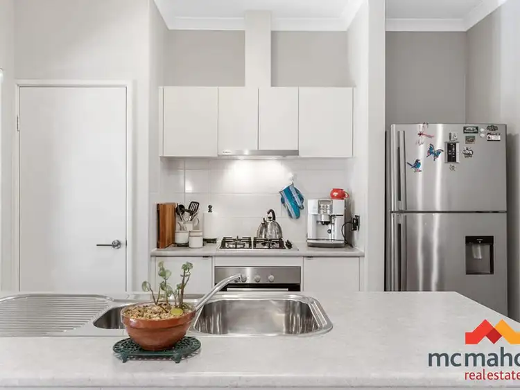 Sixth view of Homely house listing, 68 Thornbill Crescent, Coodanup WA 6210