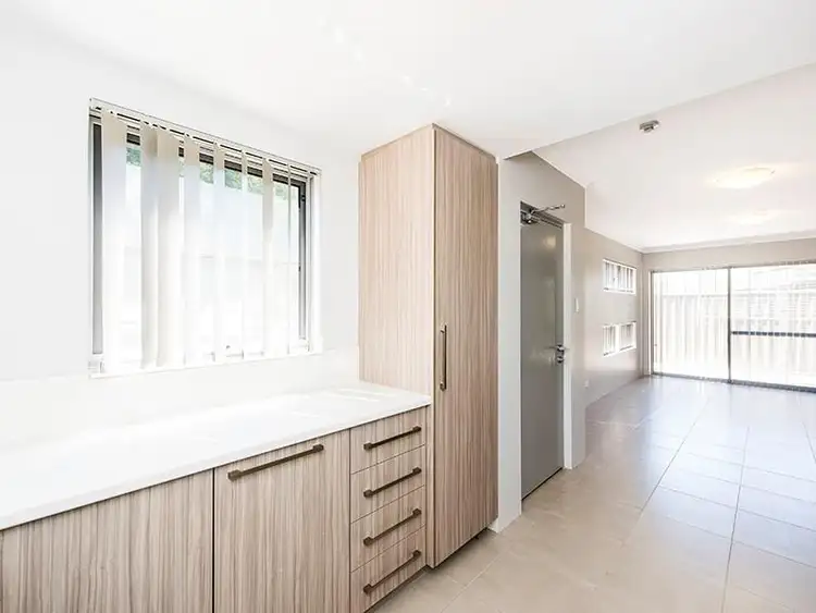 Sixth view of Homely apartment listing, 3 Packham Road, Hamilton Hill WA 6163