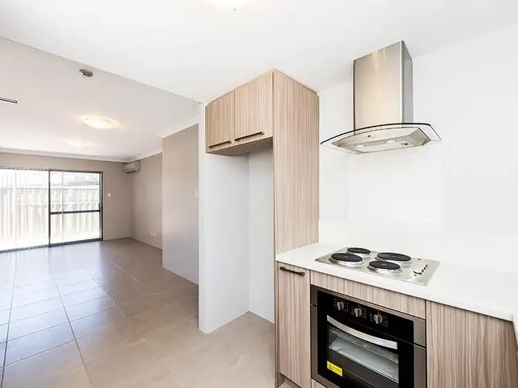 Seventh view of Homely apartment listing, 3 Packham Road, Hamilton Hill WA 6163