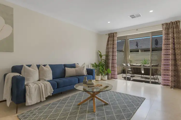 2/15 Ewen Street, Scarborough WA 6019