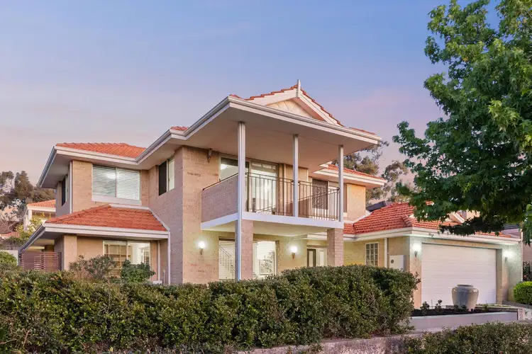 6 Langtry View, Mount Claremont WA 6010