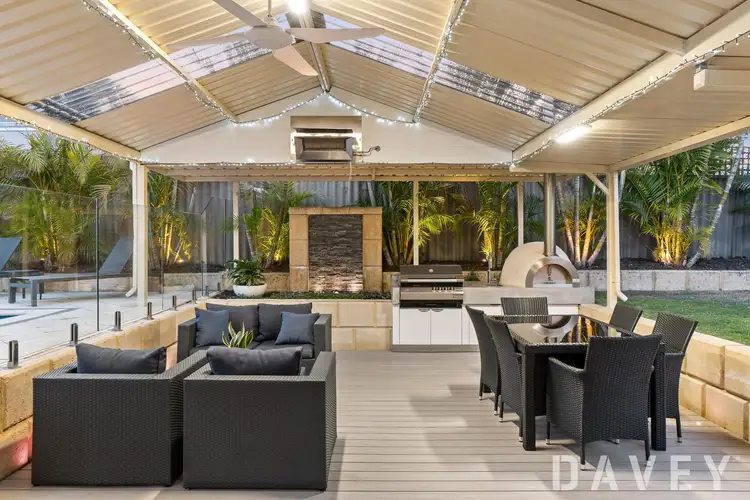 5 Burdett Place, Padbury WA 6025