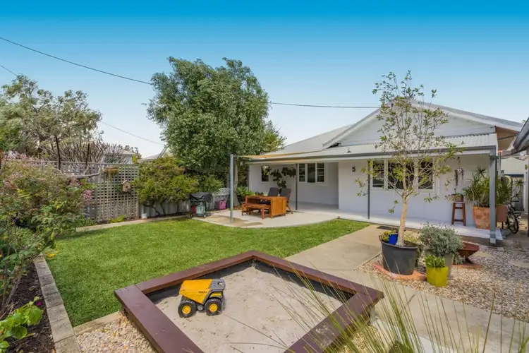 Main view of Homely house listing, 5 Barnes Street, Innaloo WA 6018