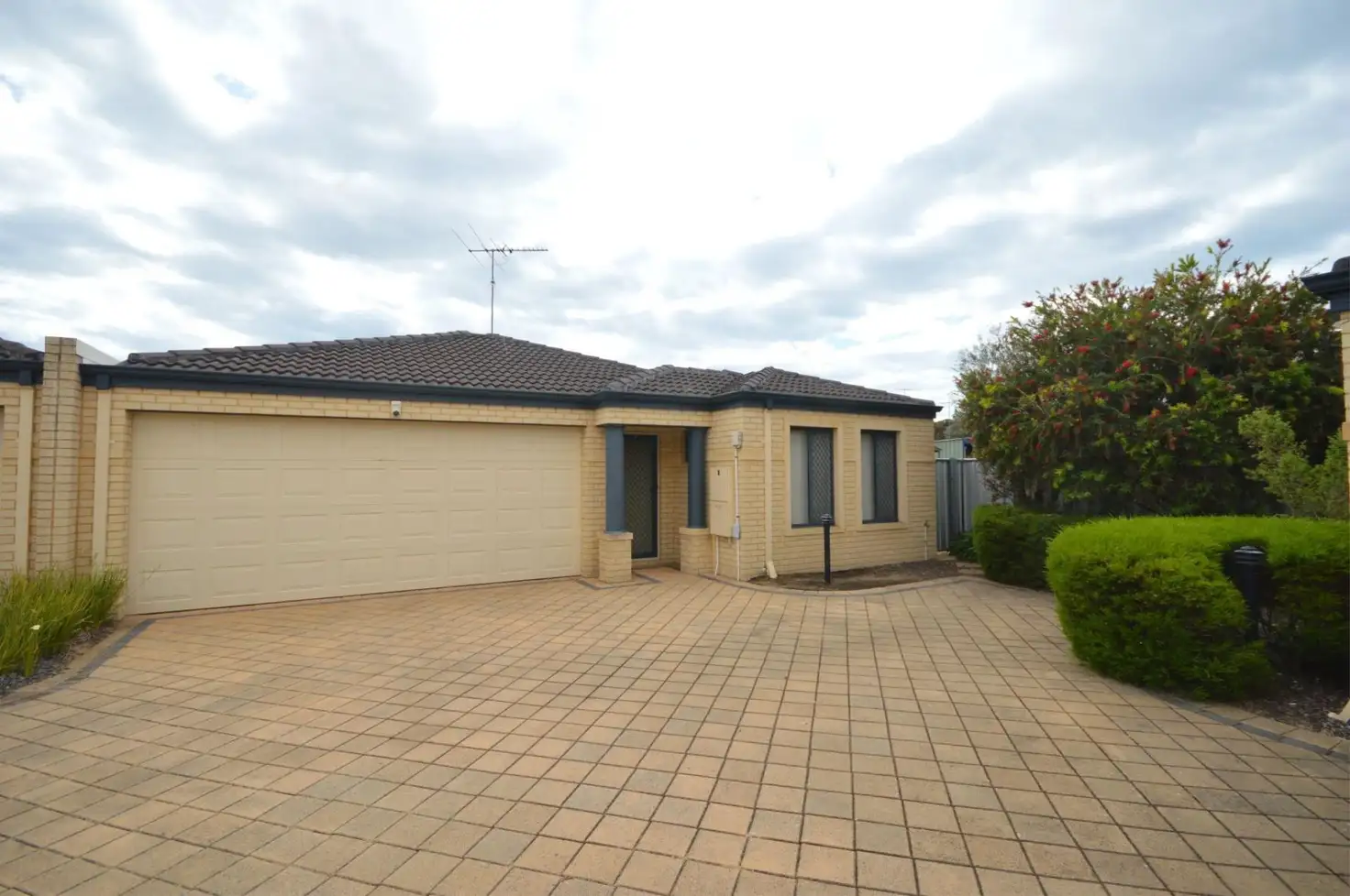 Main view of Homely unit listing, 4/10 Davey Street, Mandurah WA 6210