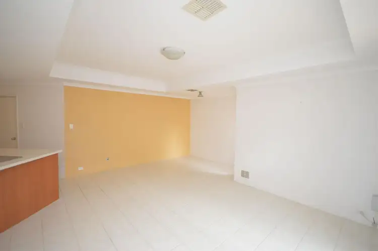 Fifth view of Homely unit listing, 4/10 Davey Street, Mandurah WA 6210