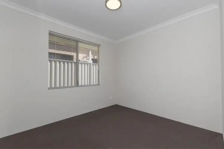 Fifth view of Homely house listing, 2/5 Barmond Road, Cannington WA 6107