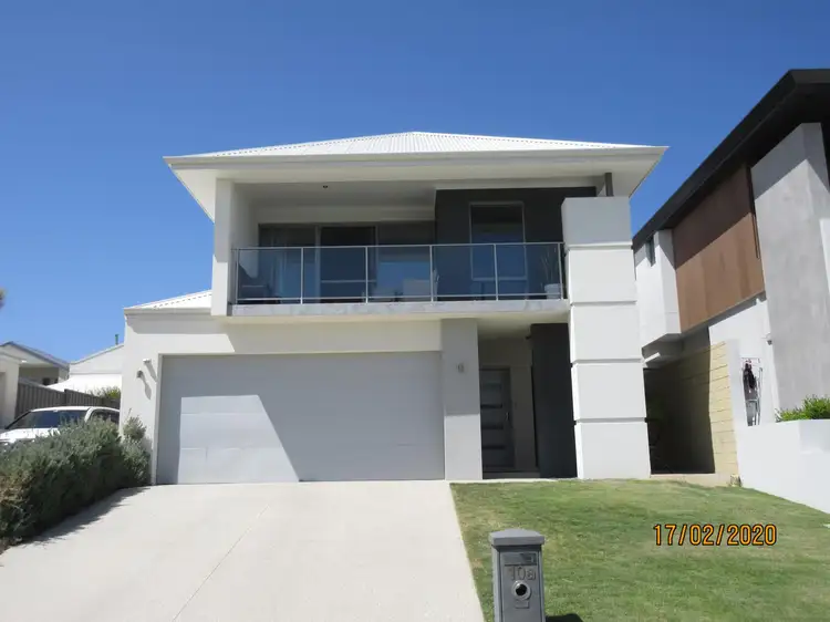 10 A Bettles Street