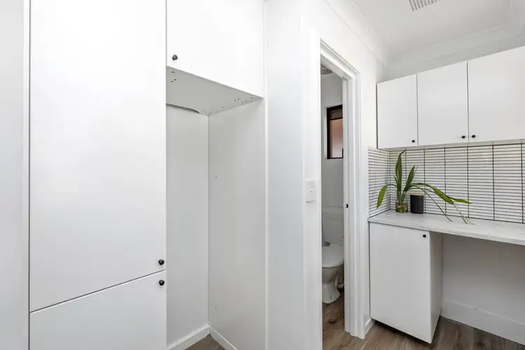 Sixth view of Homely house listing, 21 Milstead Way, Marangaroo WA 6064