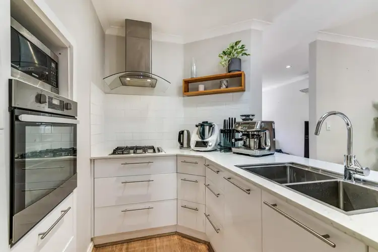 Seventh view of Homely villa listing, 2/77 Dover Road, Scarborough WA 6019