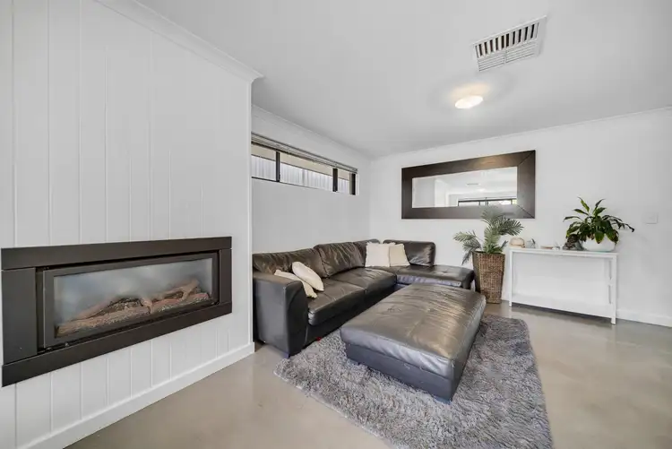 Sixth view of Homely house listing, 6 Starflower Grove, Beeliar WA 6164