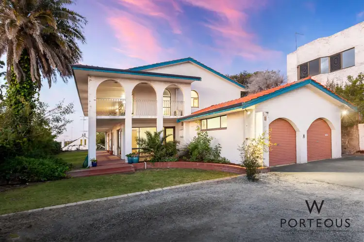 2 Hillside Road, East Fremantle WA 6158