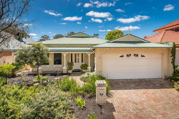 9 Flametree Lane, Greenwood WA 6024