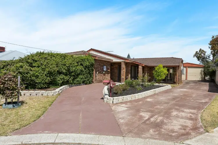 4 Emu Place, Yangebup WA 6164