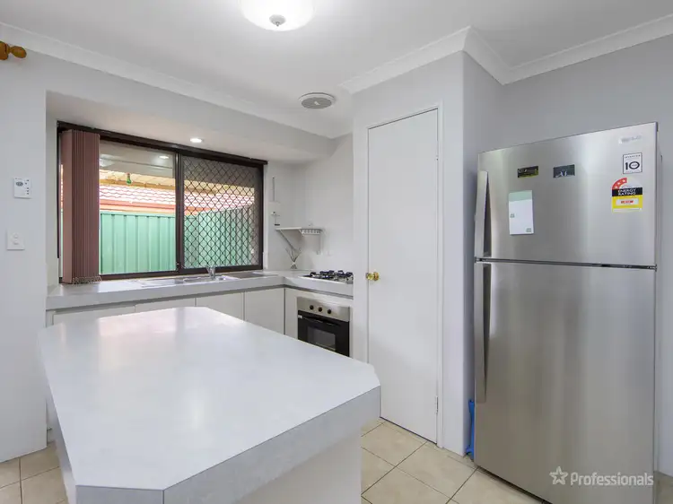 Seventh view of Homely house listing, 15 Brahmin Glade, Stratton WA 6056