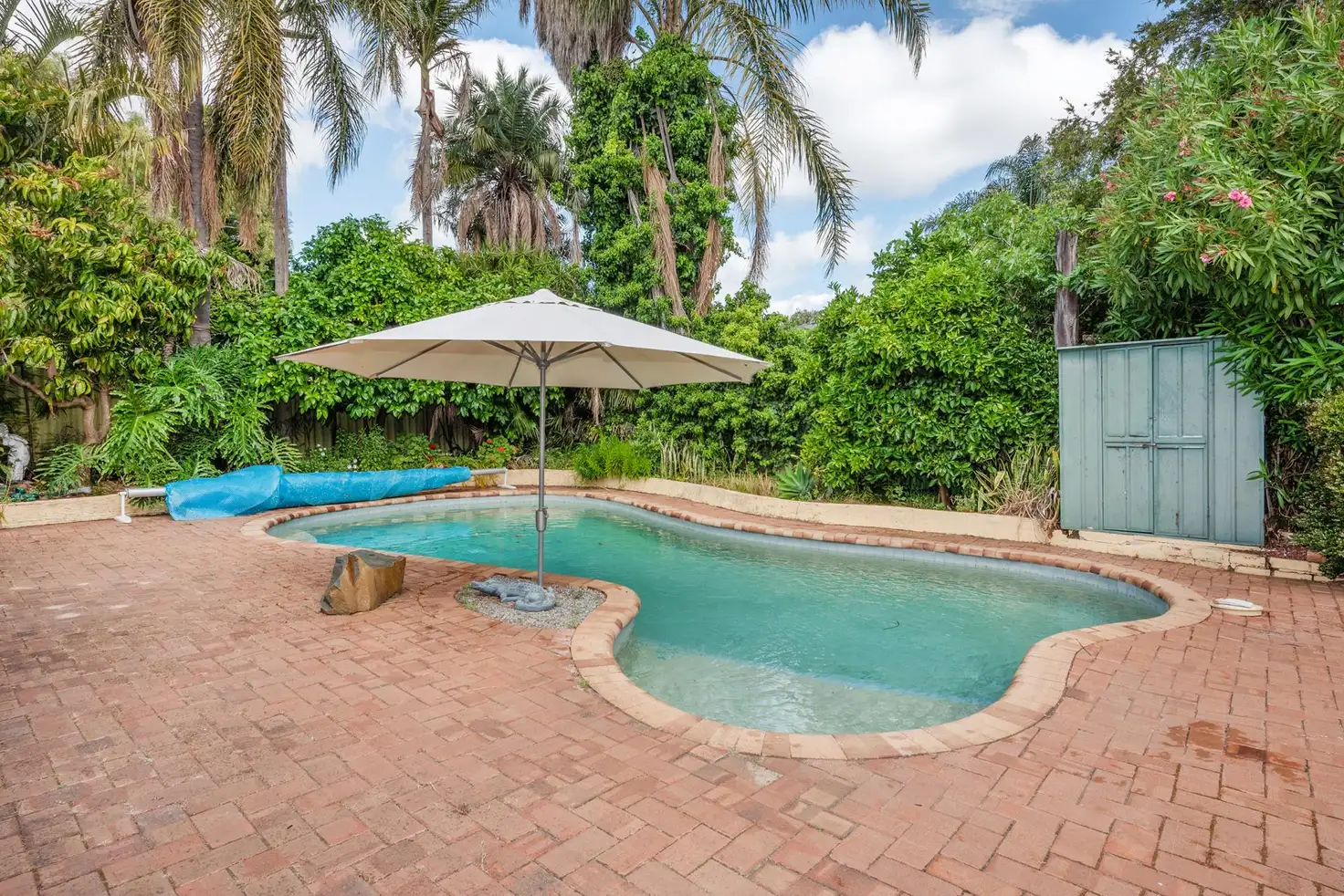 Main view of Homely house listing, 6 Sherbourne Way, Armadale WA 6112