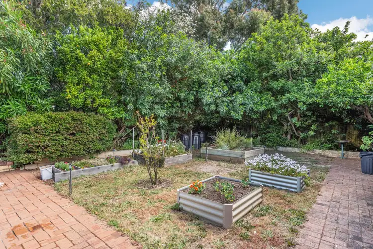 Fourth view of Homely house listing, 6 Sherbourne Way, Armadale WA 6112