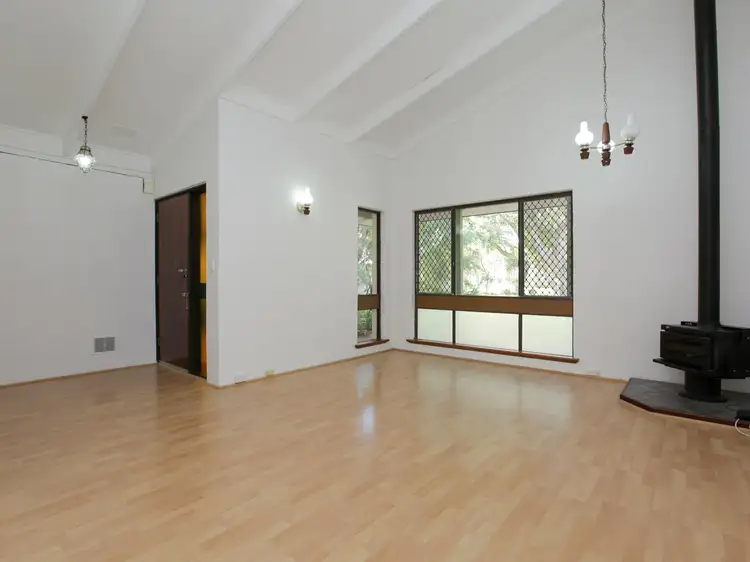 Fourth view of Homely villa listing, 1/29 Ardross Street, Applecross WA 6153