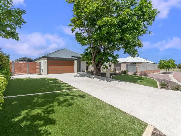 30 Mclachlan Turn, Byford WA 6122