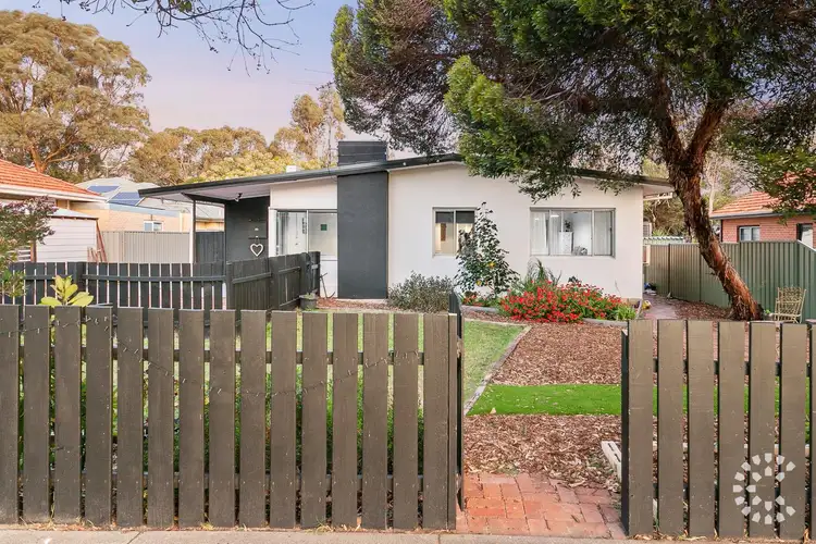 80 Bromley Road, Hilton WA 6163