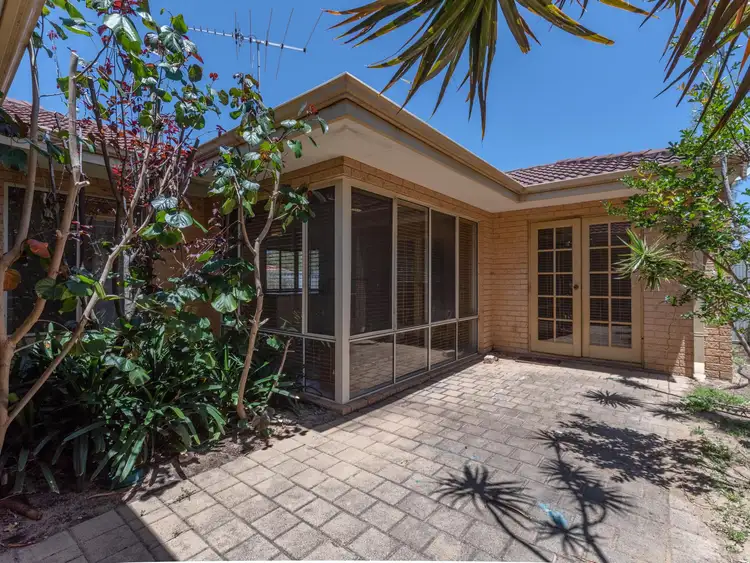 136B Duke Street, Scarborough WA 6019