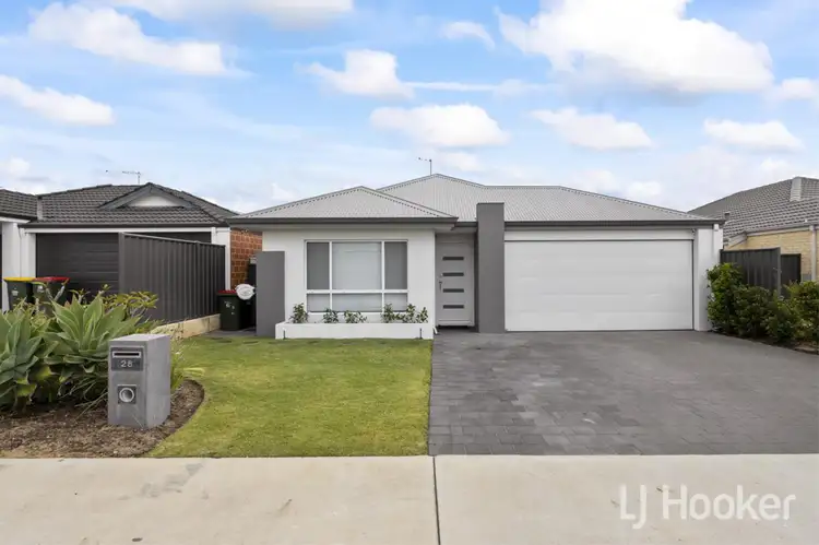 28 Butterleaf Avenue, Yanchep WA 6035