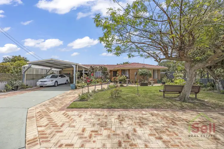 14 Geelong Close, Beldon WA 6027