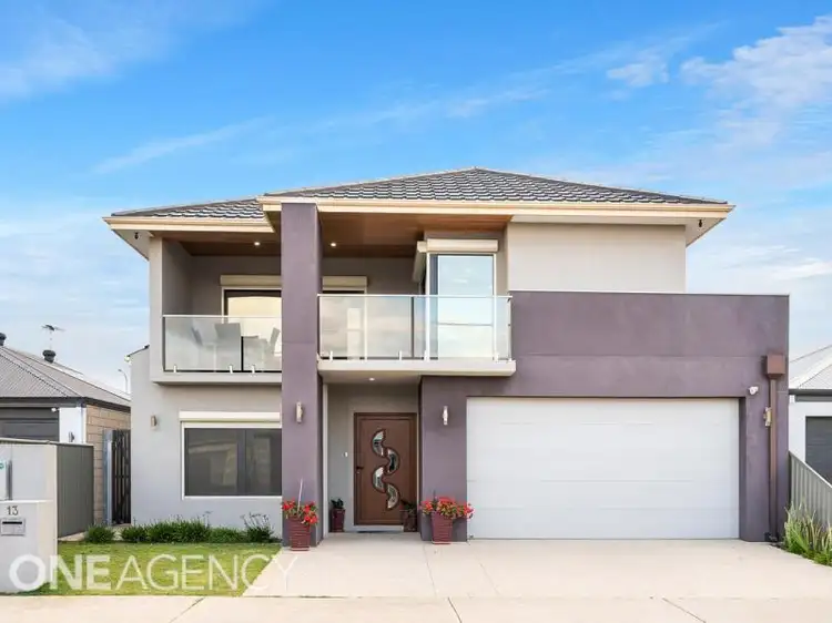 13 Delaronde Drive