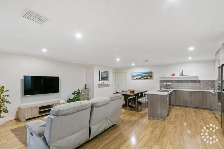 6A Sawle Road, Hamilton Hill WA 6163