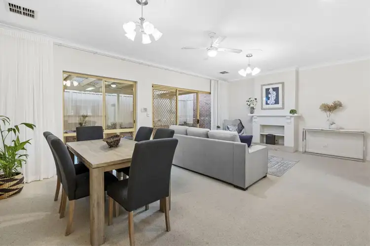 2/112 Waratah Avenue, Dalkeith WA 6009
